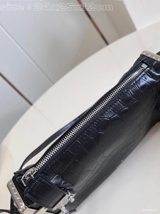 WIS Vuitton Slim Louis Trunk-23*12*4CM 0815